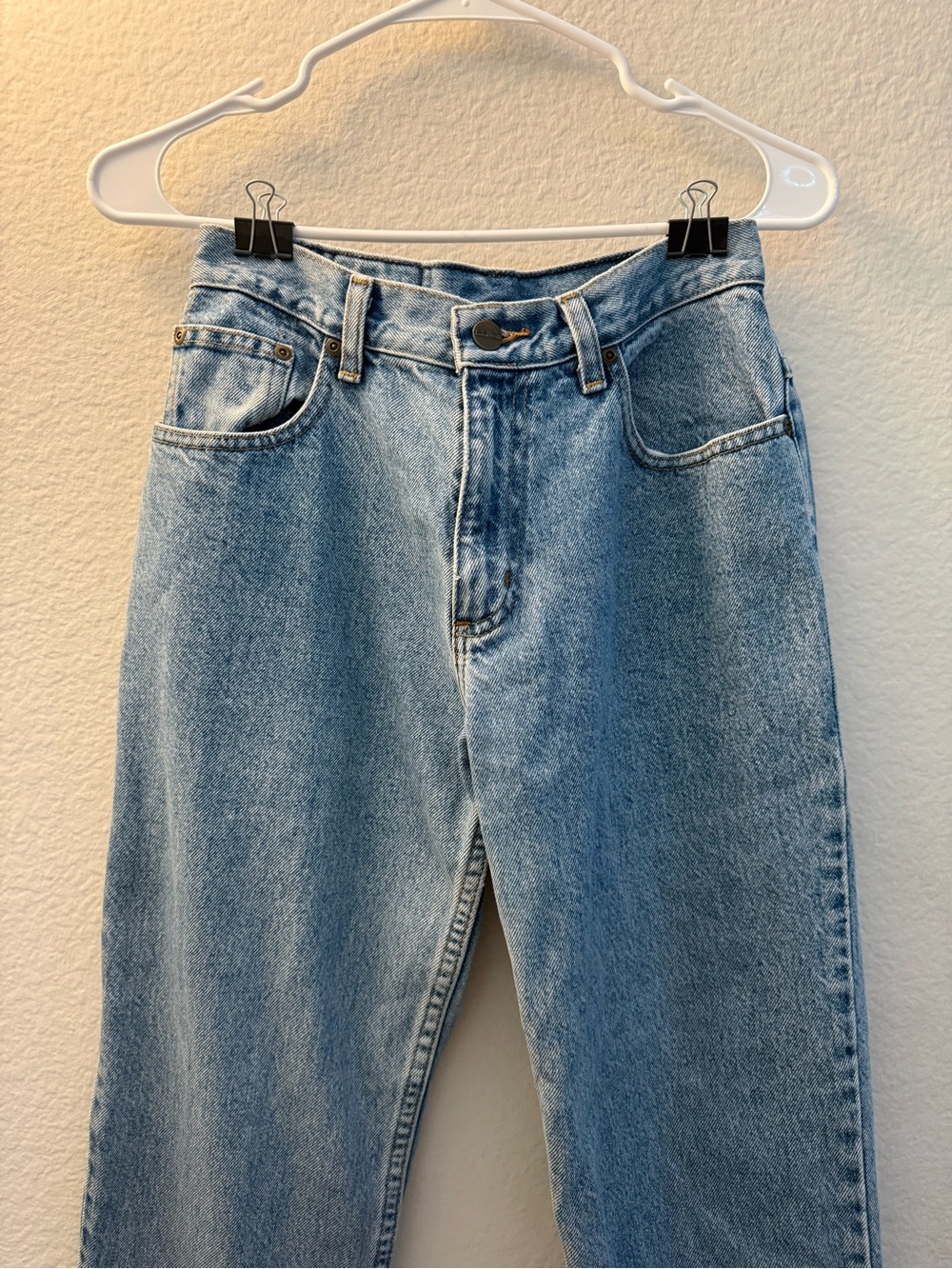 L.L. Bean Double L Relaxed Fit Classic High-Waist Light Blue Women's Jeans 4P
